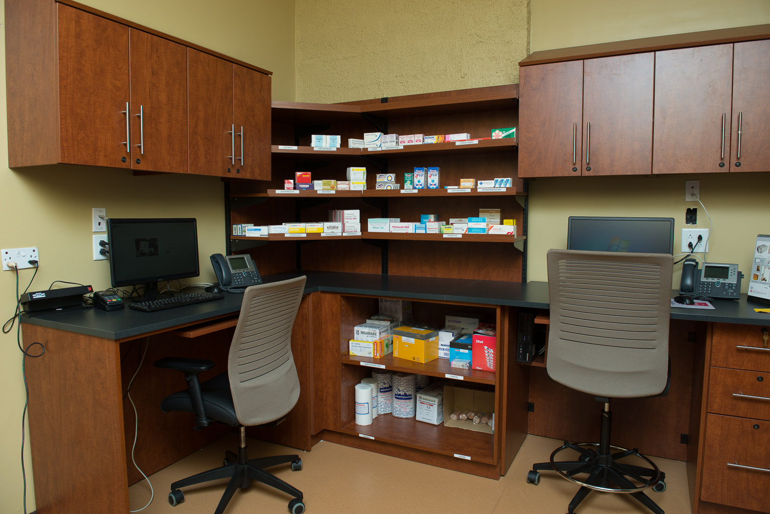 Clinical casework materials and installation by HAMILTON Casework Solutions